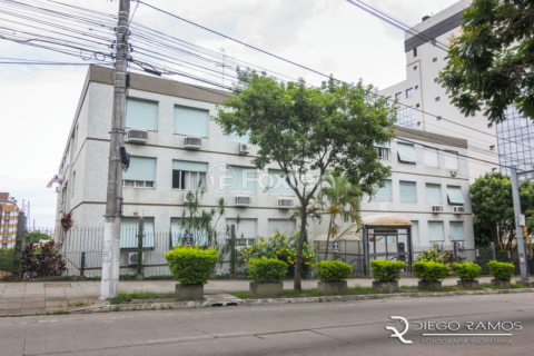 Image 30 - 897837