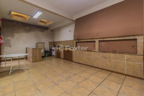 Image 38 - 897837