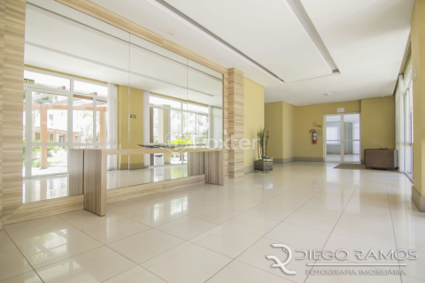 Image 34 - 1010290