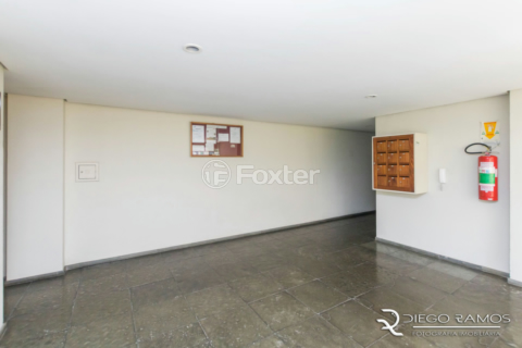 Image 30 - 303120
