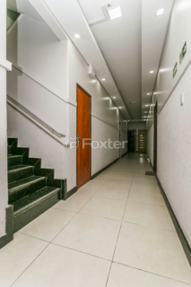 Image 21 - 988780