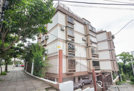 Image 39 - 1017833