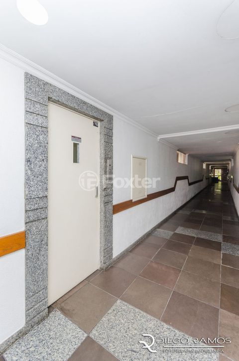 Image 40 - 234327