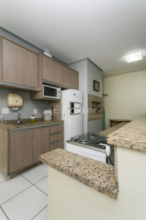 Image 34 - 1007877