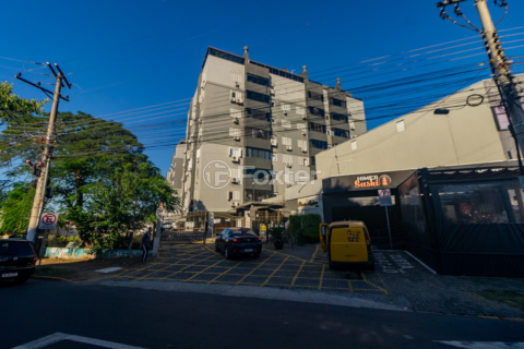 Image 11 - 1004410