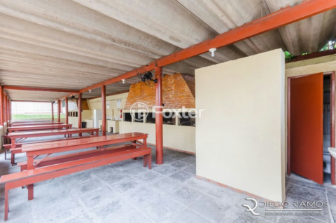 Image 38 - 944050