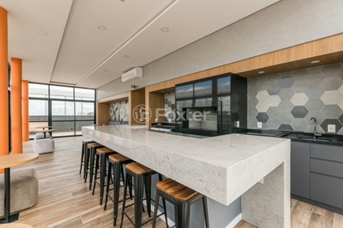Image 42 - 215381