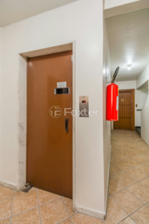 Image 37 - 217549