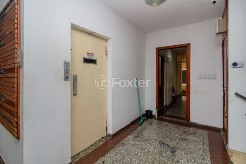 Image 7 - 982412