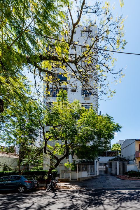 Image 29 - 834355