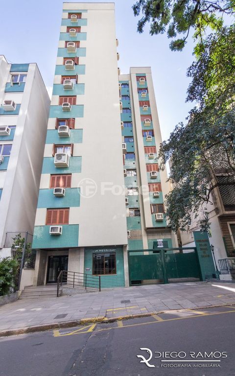 Image 30 - 1007200