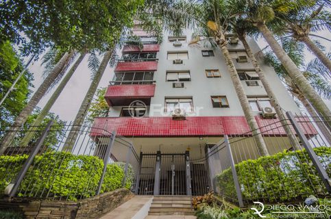 Image 36 - 1017134