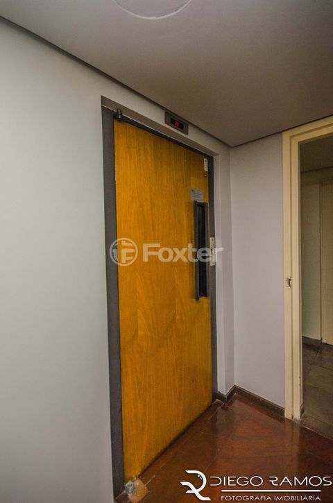 Image 30 - 1017134