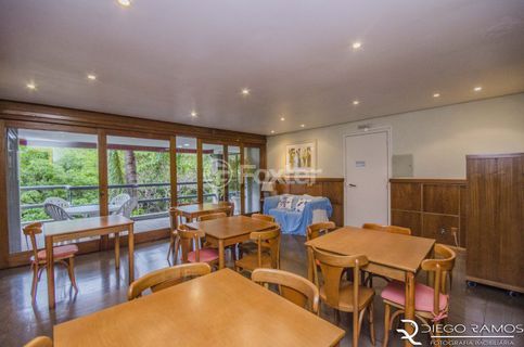 Image 29 - 1017134