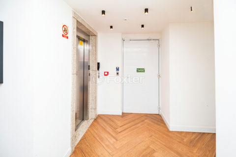 Image 28 - 190750