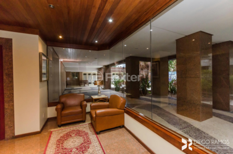 Image 43 - 704394