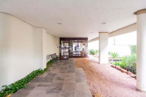 Image 27 - 552968