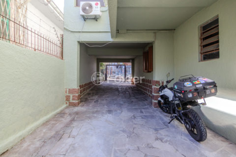 Image 42 - 161568