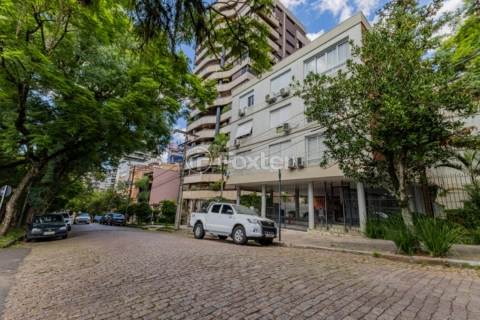 Image 37 - 973666