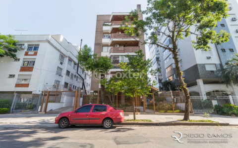 Image 78 - 879221