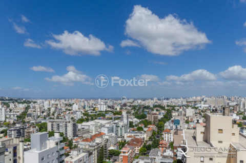Image 24 - 951599