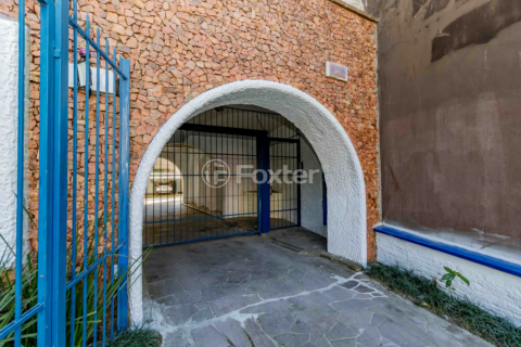 Image 31 - 886276