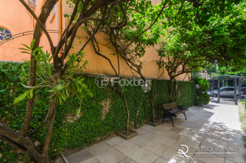 Image 35 - 904492