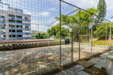 Image 35 - 595327