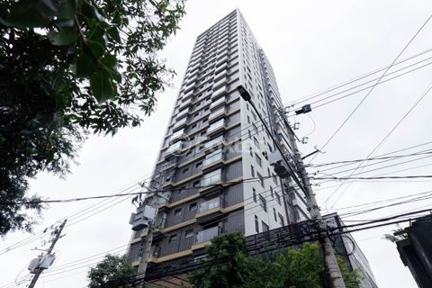 Image 59 - 962782