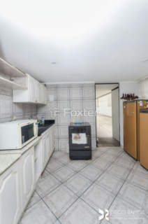 Image 39 - 284020