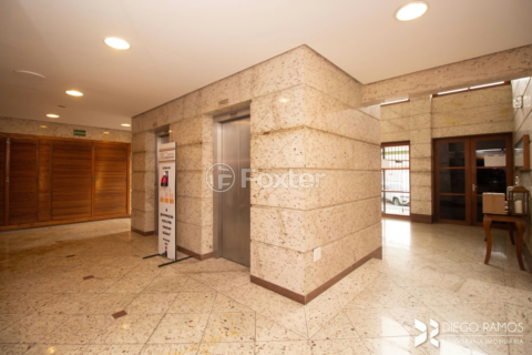 Image 60 - 979259