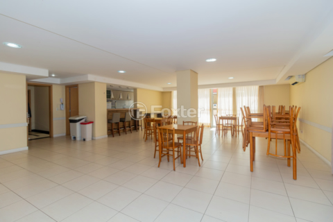 Image 34 - 927493
