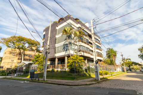Image 39 - 1013687