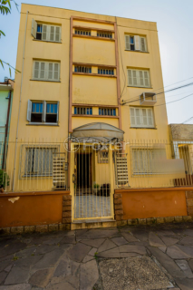 Image 31 - 302751