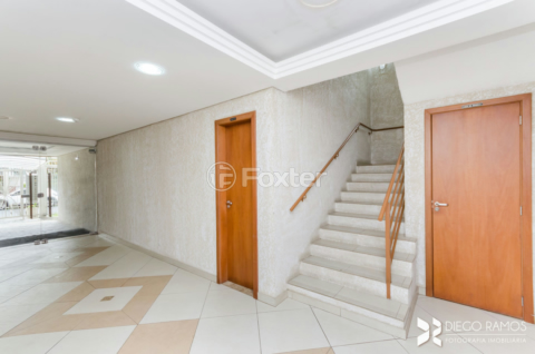 Image 33 - 966480