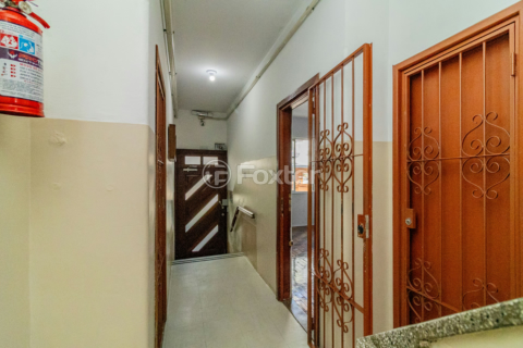 Image 3 - 982449