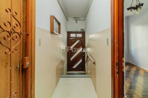 Image 4 - 982449