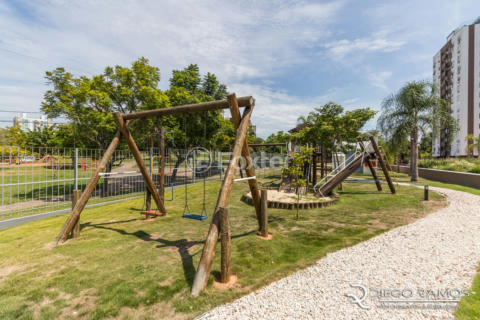 Image 43 - 953132
