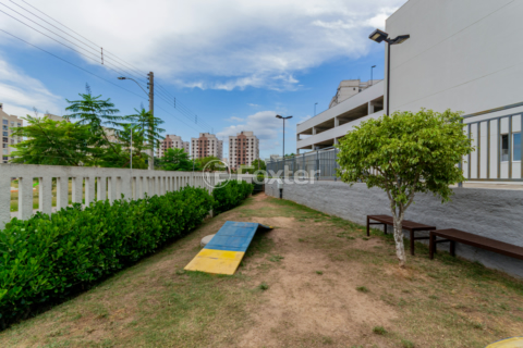 Image 63 - 865738