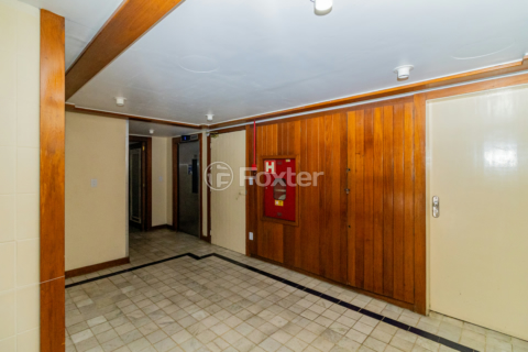 Image 33 - 211212