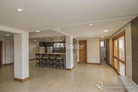 Image 34 - 195596