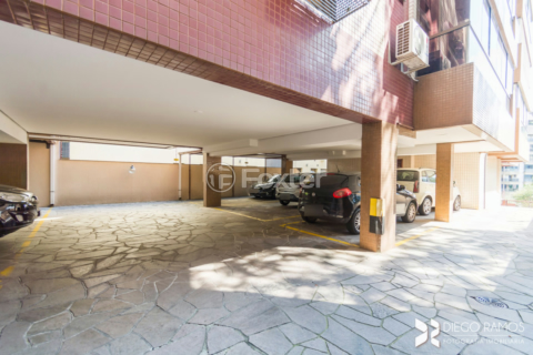 Image 35 - 954734