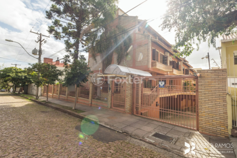 Image 3 - 1002149