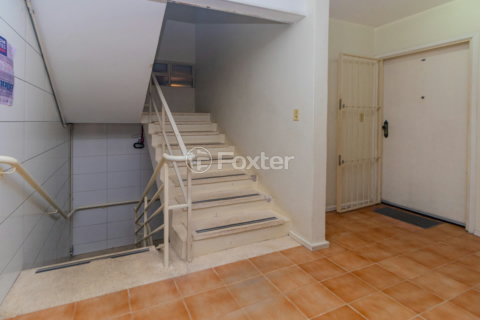 Image 31 - 1003480