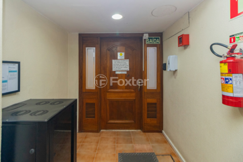 Image 32 - 1003480