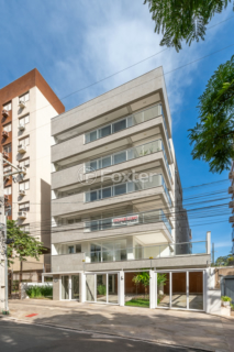 Image 33 - 999737