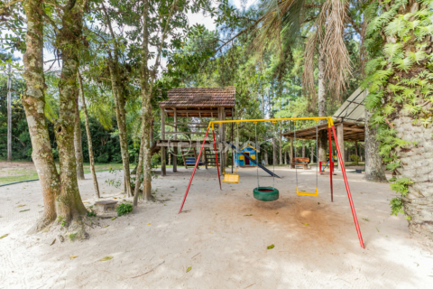 Image 33 - 845120