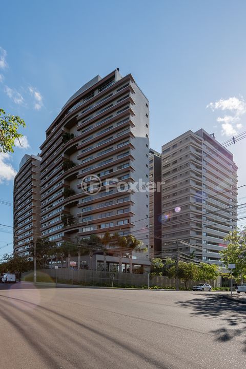 Image 29 - 848038