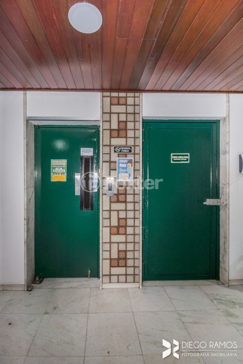 Image 3 - 1012782