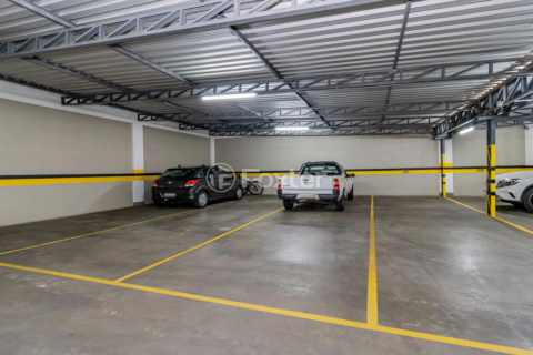 Image 52 - 210152